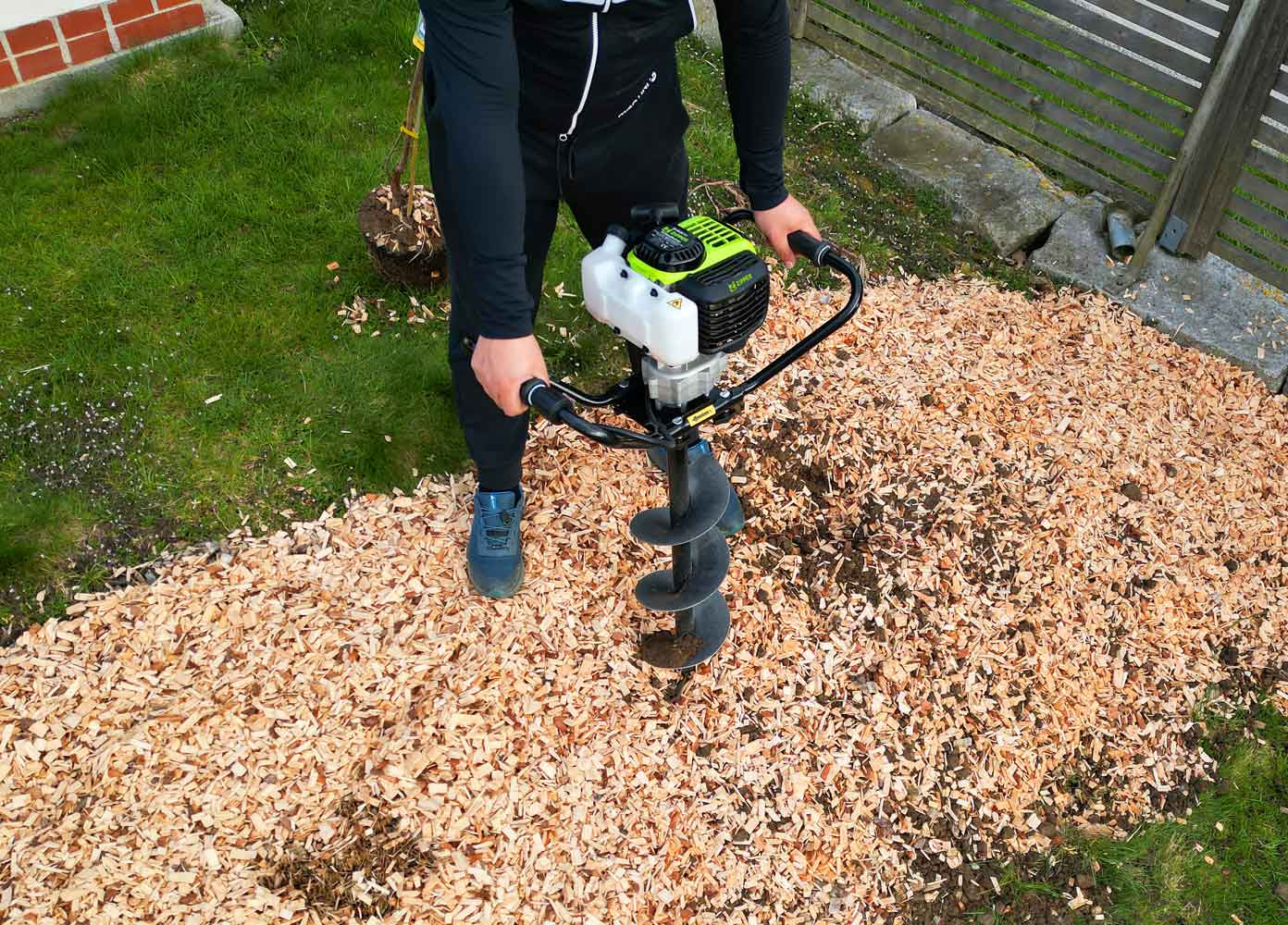 Zipper ZI-ELB380 - Trivella trapano a scoppio da terra 