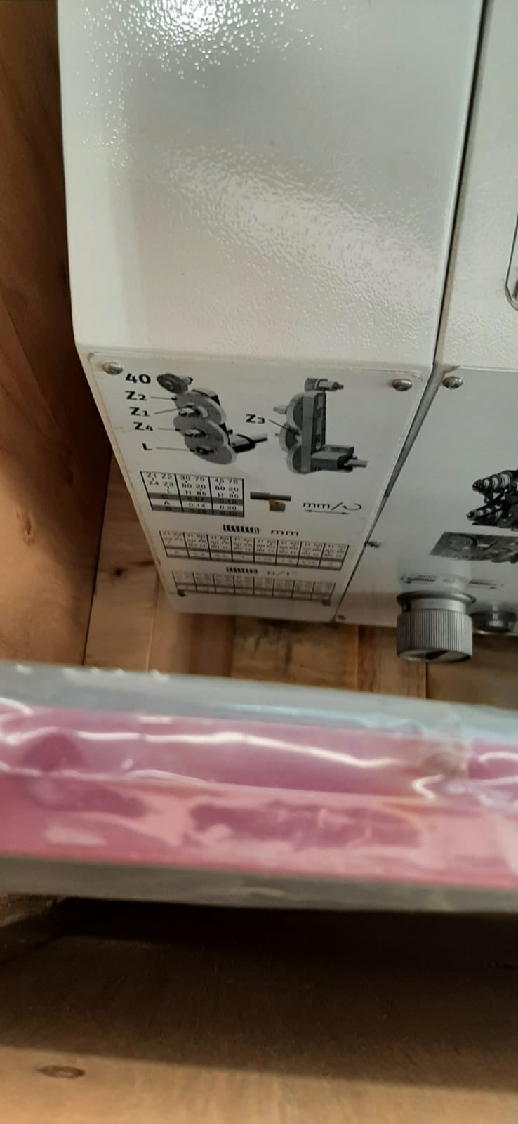 Optimum TU 2807- 230V - Tornio parallelo con scatola ad ingranaggi di avanzamento