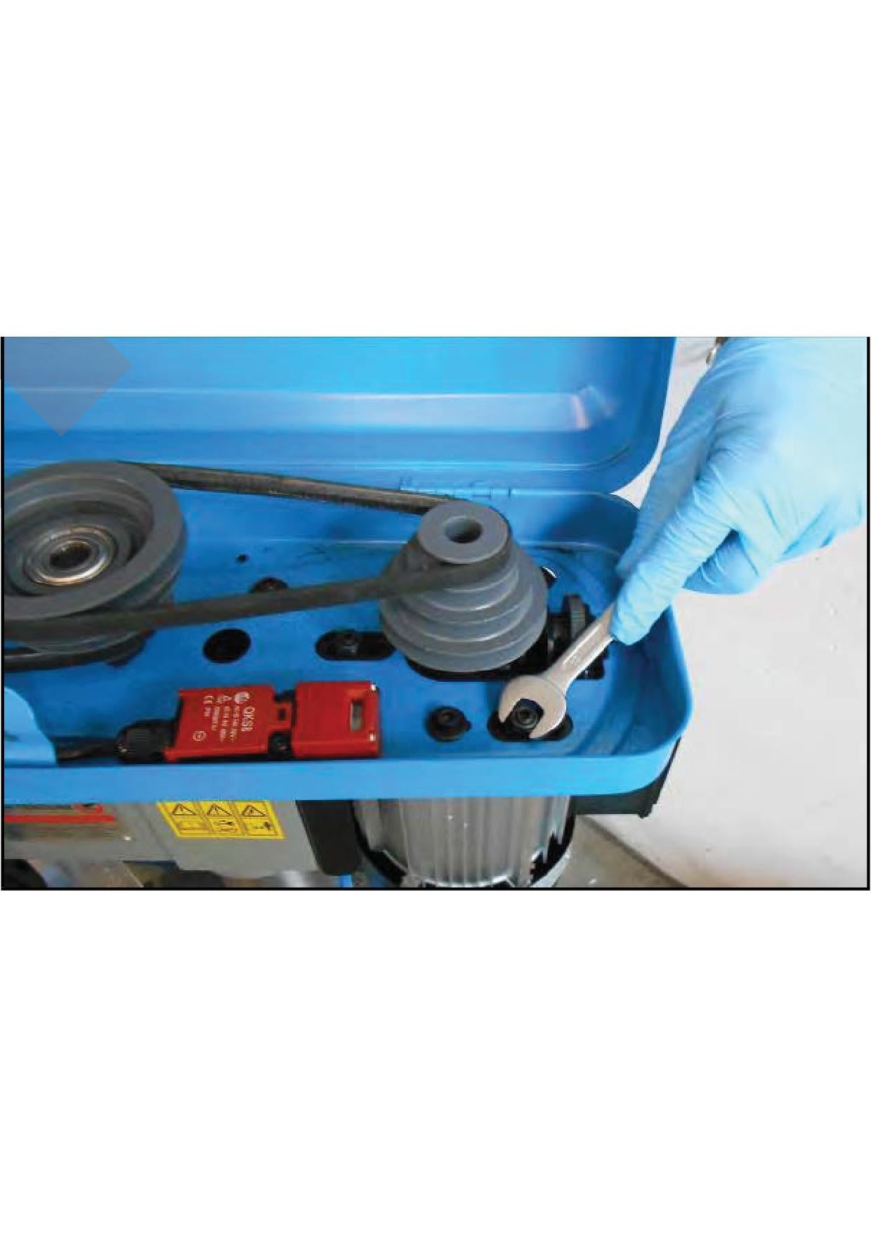 Fervi 0242 - Trapano da banco con trasmissione a cinghia e misuratore digitale di profondità