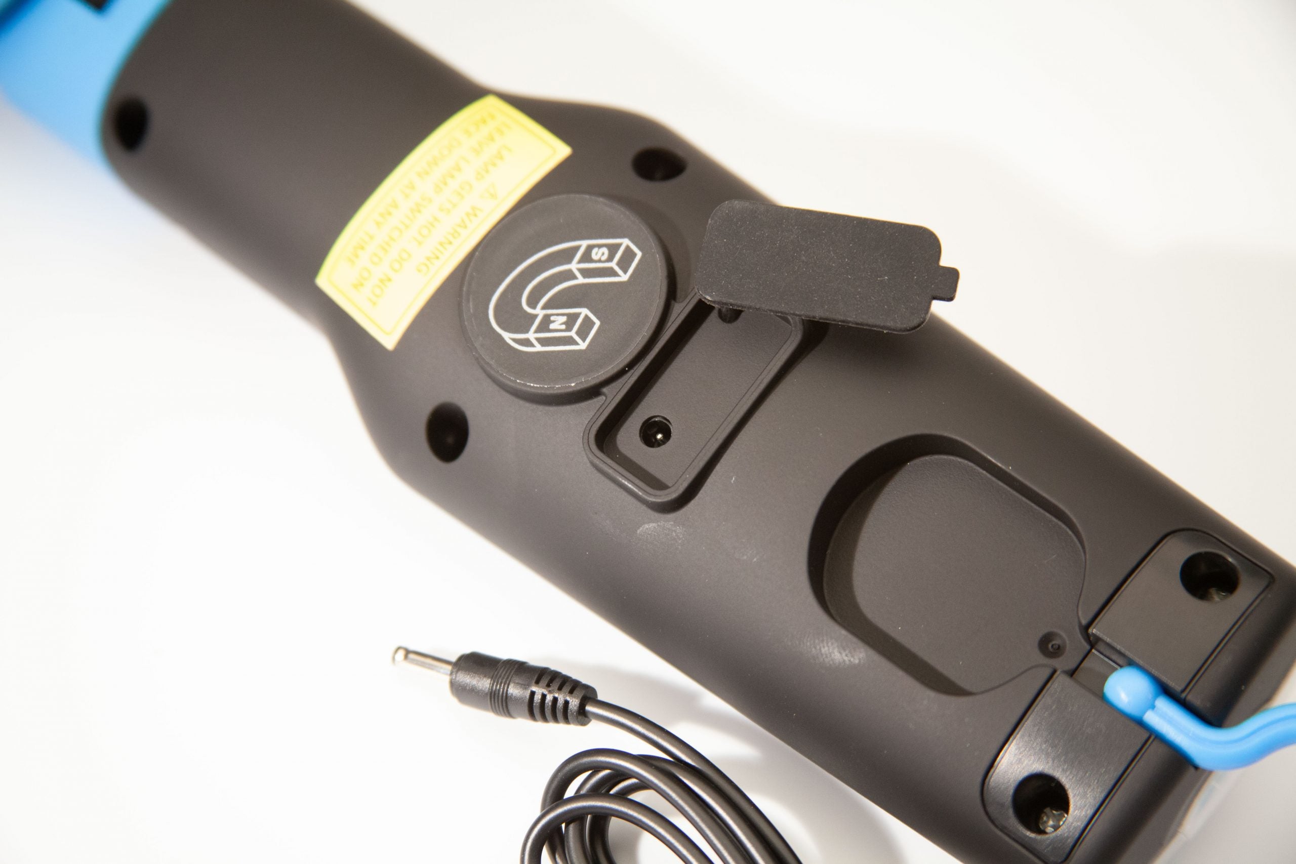 Airtec - Lampada ricaricabile 2000 lumen - Mod. 19407000