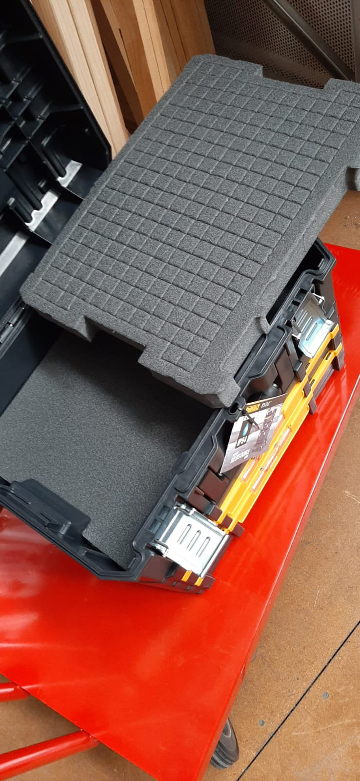 Combinazione di valigette Dewalt TStak Combo Kit - TStak IP54 + TStak IV - DWST83395-1