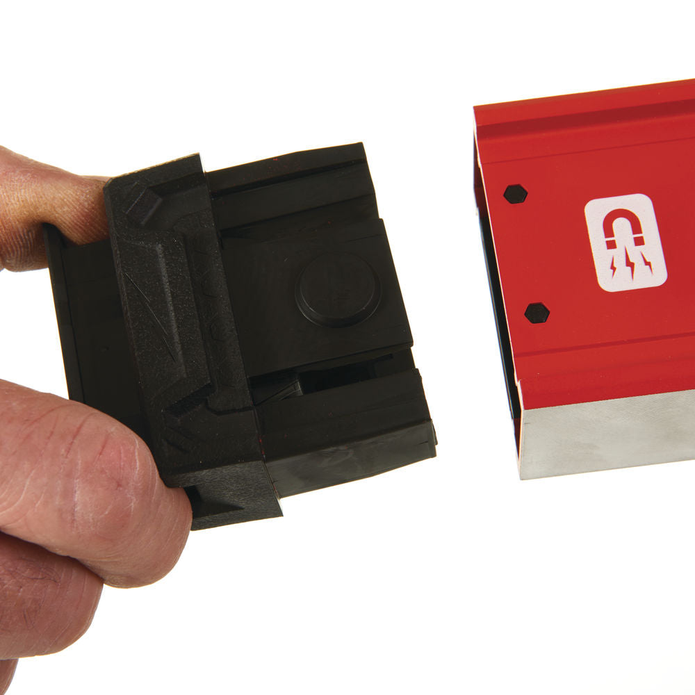 Milwaukee 4932459064 - Livella non magnetica Backbone - 80 cm