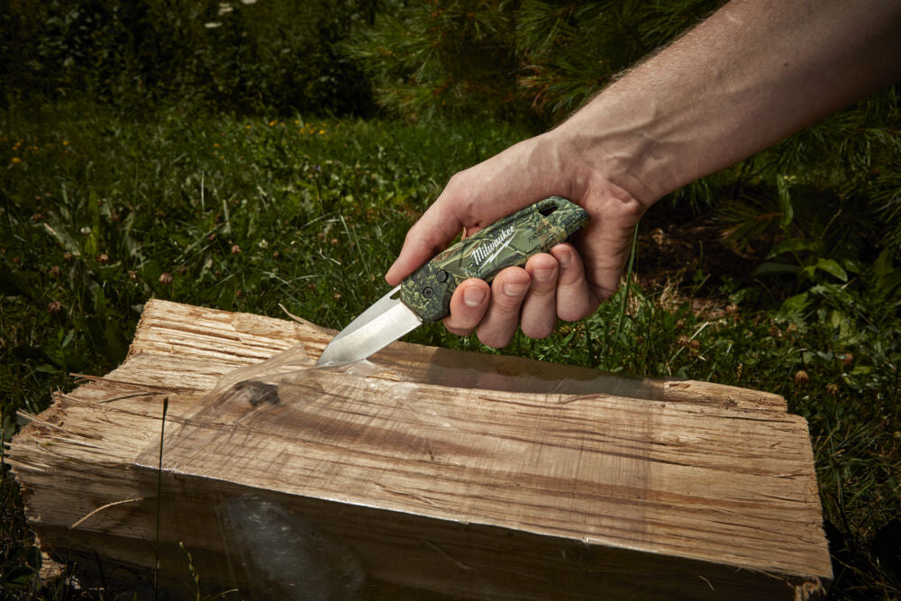Milwaukee 4932492375 - Coltello a lama richiudibile mimetico