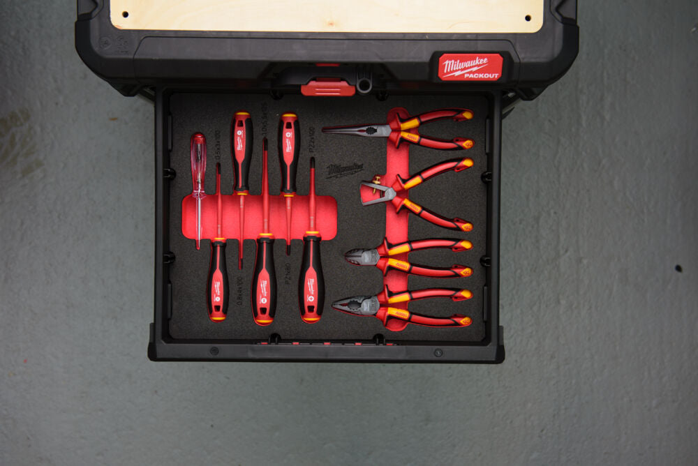 Milwaukee 4932493637 - Set di utensili isolati - 10 pezzi 