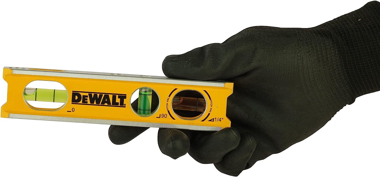 Dewalt DWHT42525 - Livella magnetica torpedo compatta da 165 mm