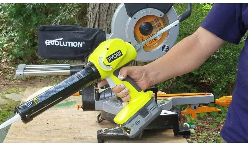 Ryobi CCG1801MHG pistola per silicone a batteria 18V ONE+ / solo corpo macchina