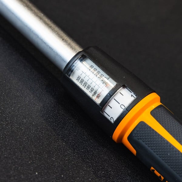 Beta 667/40 - Chiave dinamometrica a scatto ZERO-RESET con cricchetto semplice per serraggi destrorsi e sinistrorsi - Attacco 3/4"