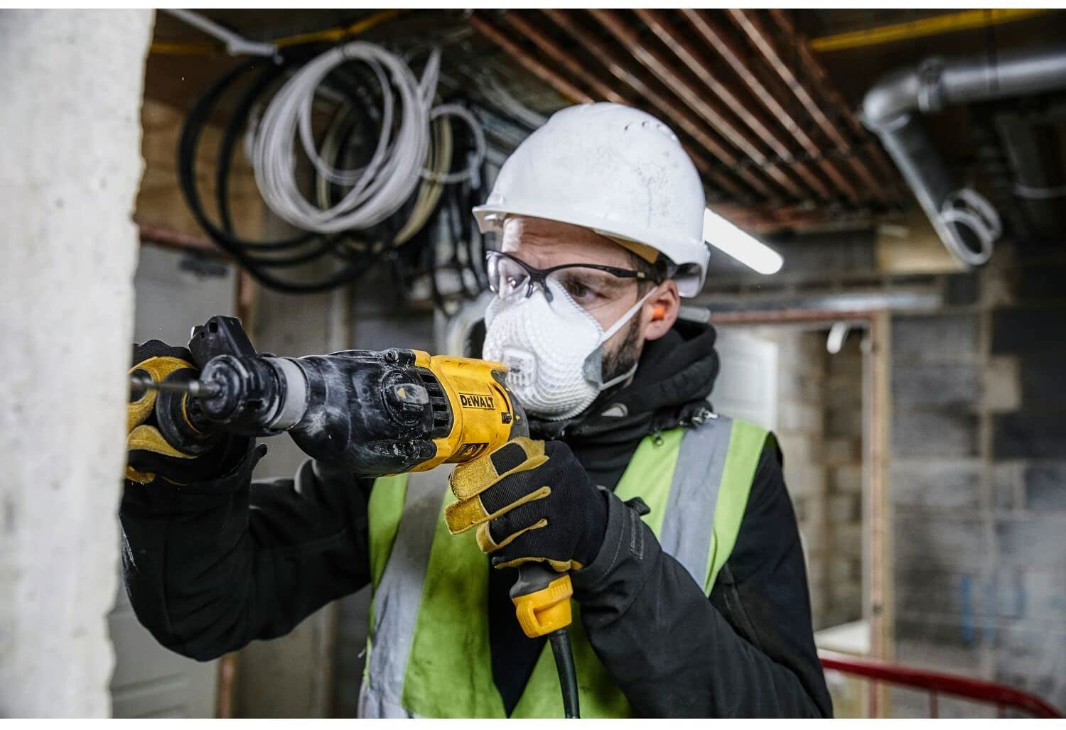 Dewalt D25133K-QS - Tassellatore SDS-Plus a 3 funzioni 2,6 J