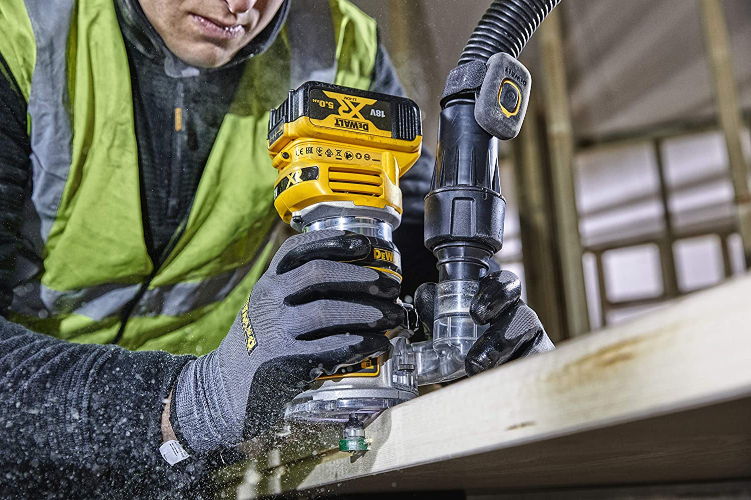 Dewalt DCW604NT-XJ