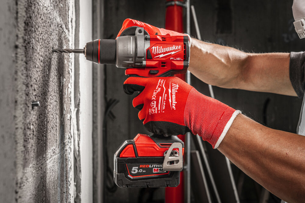 Milwaukee M18 FPP2ITB-553X - Kit utensili 18V - Trapano M18 FP3 + Tassellatore M18 FHX - 2 x 5,5Ah + 1 x 5Ah