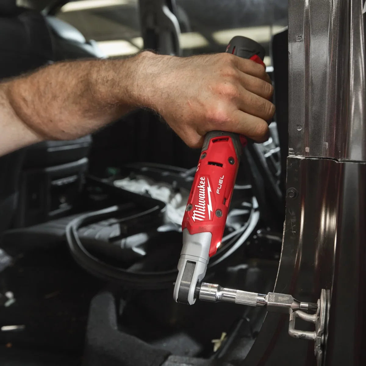 Milwaukee M12 FIR38G2-0 - Fuel Cricchetto ⅜″ 12V - 19mm - 95 Nm - Solo corpo