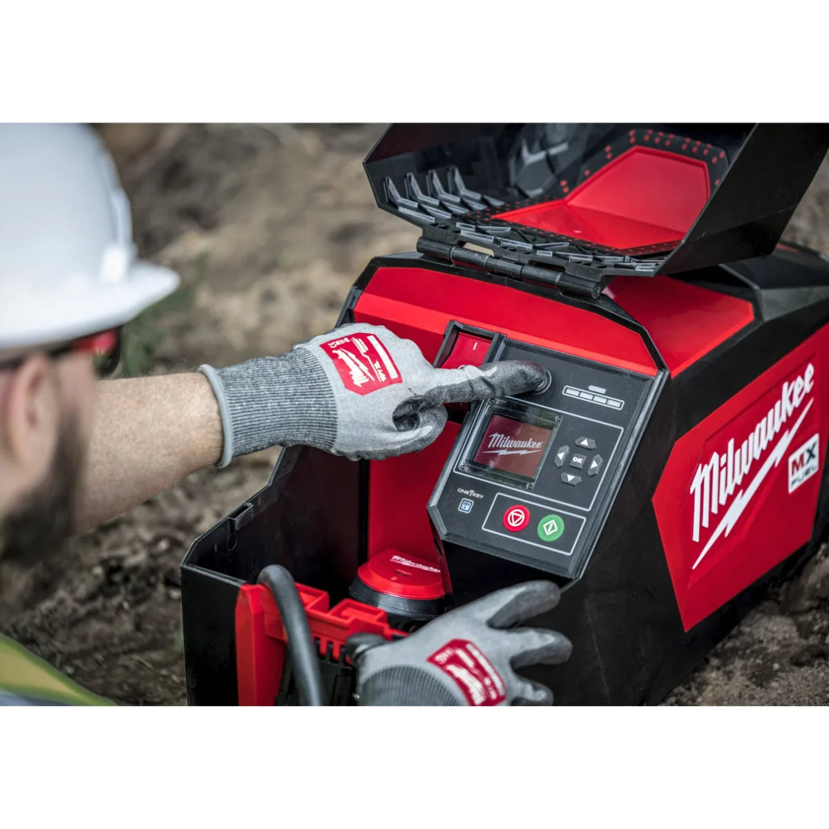 Milwaukee MXF EFP-802 Saldatrice per elettrofusione MX FUEL - 2x 8.0Ah