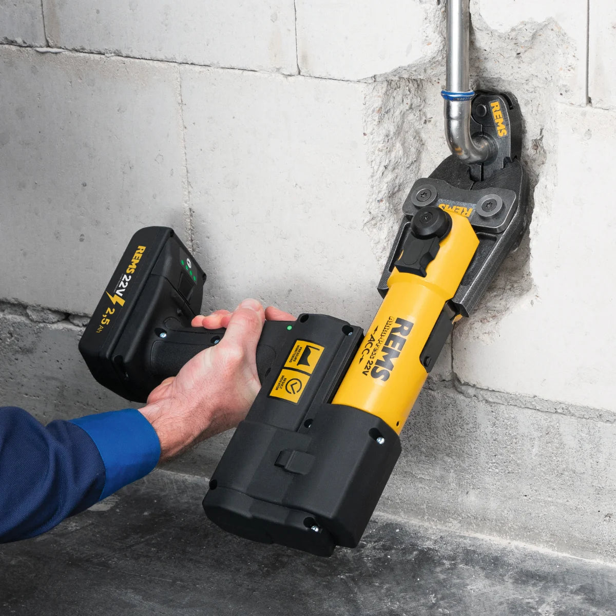 Rems Akku-Press 22V - Pressatrice idraulica a batteria universale fino a Ø 110 mm