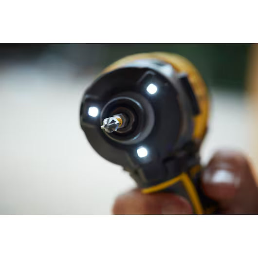 Stanley SFMCF820D2K-QW – Avvitatore a impulsi brushless 18V V20 - 2 x 2Ah in valigetta&nbsp;