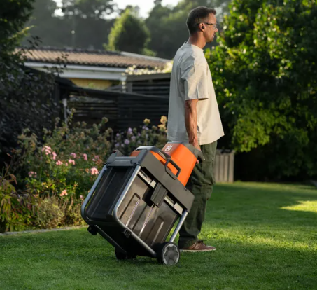 Husqvarna GS 340is Biotrituratore a batteria 36V , rami fino a 40 mm potenza 1400W , 45 litri , solo corpo