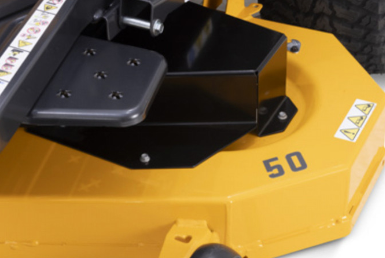 Cub Cadet Z1 107S Rasaerba zero turn volante , raggio zero per pendenze 46% (25°) , taglio 107 cm , c.c. 679 Trasmissione Doppia Hydro