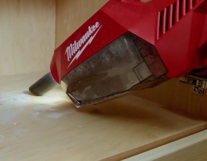 Milwaukee M18 BLCV2-0 Aspiratore compatto M18 Brushless accessori inclusi , solo corpo