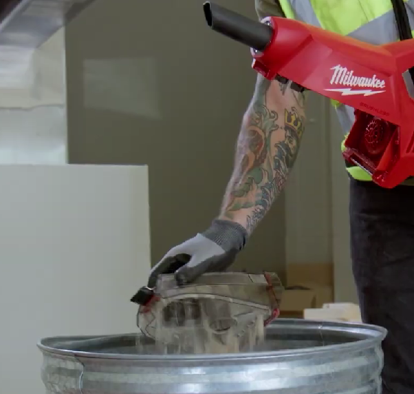 Milwaukee M18 BLCV2-0 Aspiratore compatto M18 Brushless accessori inclusi , solo corpo