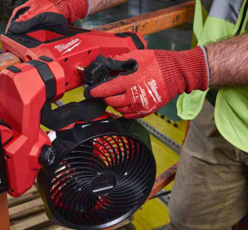 Milwaukee M18 LAF-0 Ventilatore a batteria con morsa da fissare ovunque , solo corpo