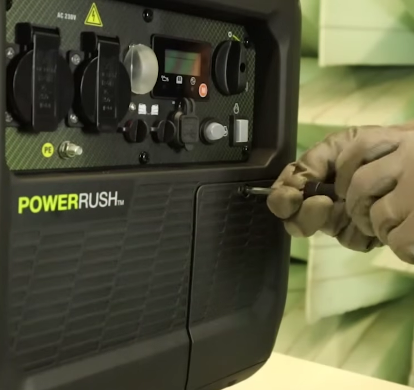 Pramac P3500i - Generatore di corrente inverter silenziato max 3,3 KW con accensione elettrica