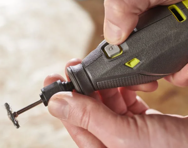 Ryobi RRT12-120BA335 Utensile rotativo multifunzione a batteria 12V con 35 accessori Batteria Integrata