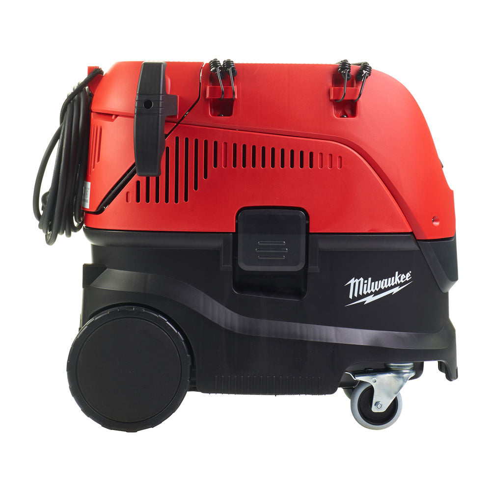 Milwaukee AS 30 LAC - Aspiratore solidi/liquidi 30L classe L con scuot Masterfer Milwaukee AS 30 LAC - Aspiratore solidi/liquidi 30L classe L con scuot Masterfer