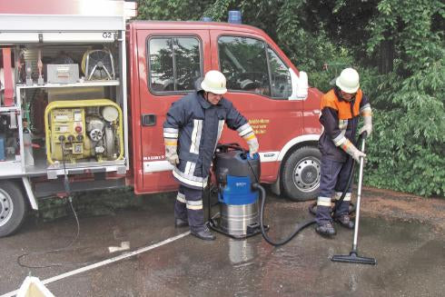 Nilfisk ATTIX 751-71 MWF 230/1/50 EU - Aspiratore solidi/liquidi industriale professionale 