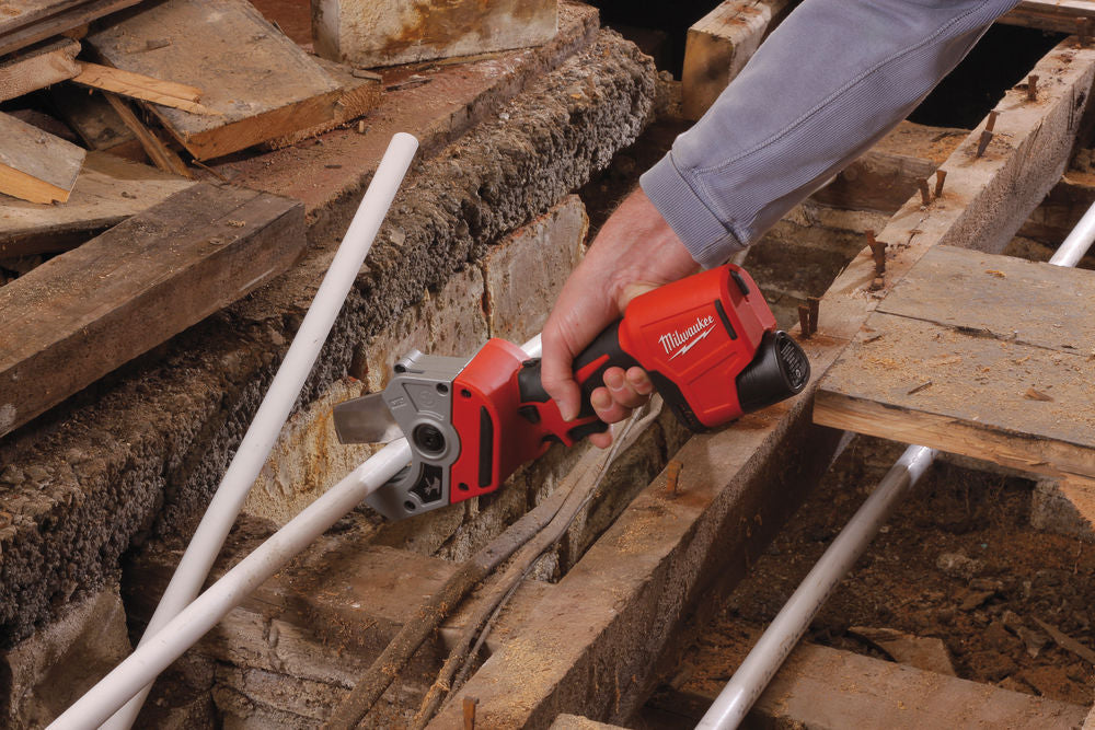 Milwaukee C12 PPC-401C - Taglia PEX a batteria 12V - 1 batteria da 4Ah in valigetta