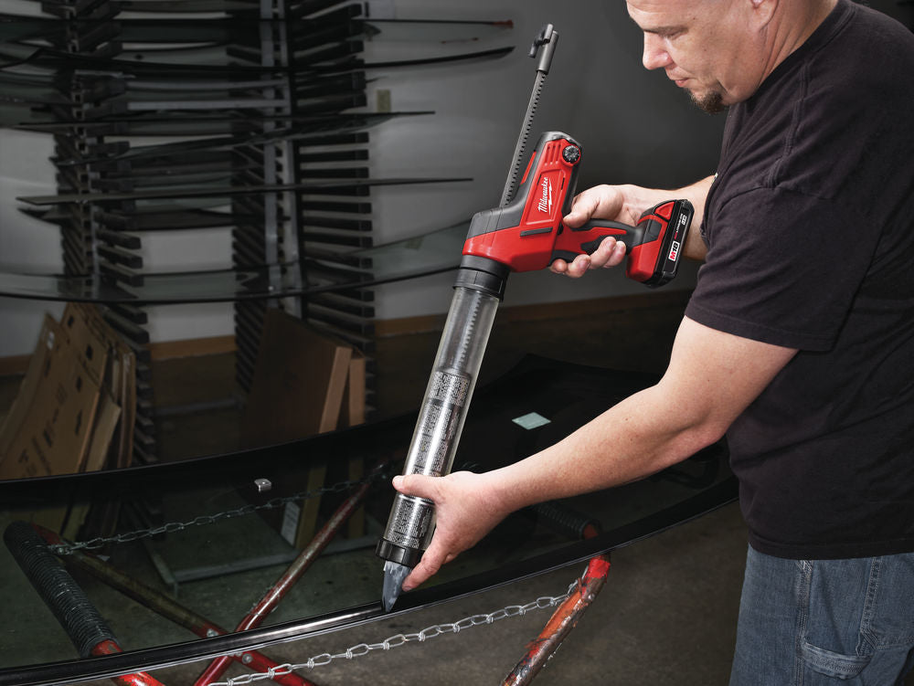 Milwaukee C18 PCG/600T-201B