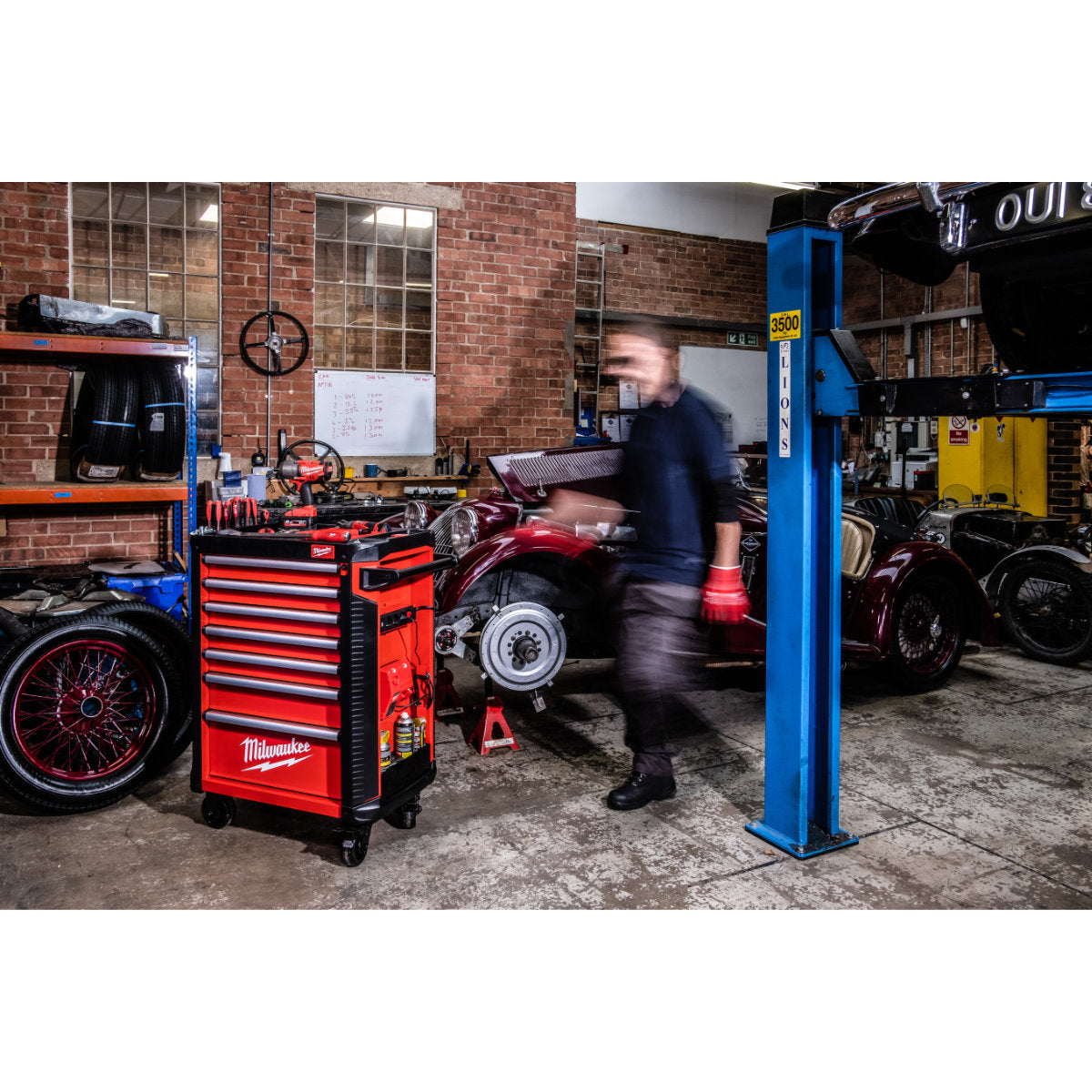 Milwaukee CP7-AUTO - Carrello portautensili porta attrezzi - Assortimento automotive 190 pezzi