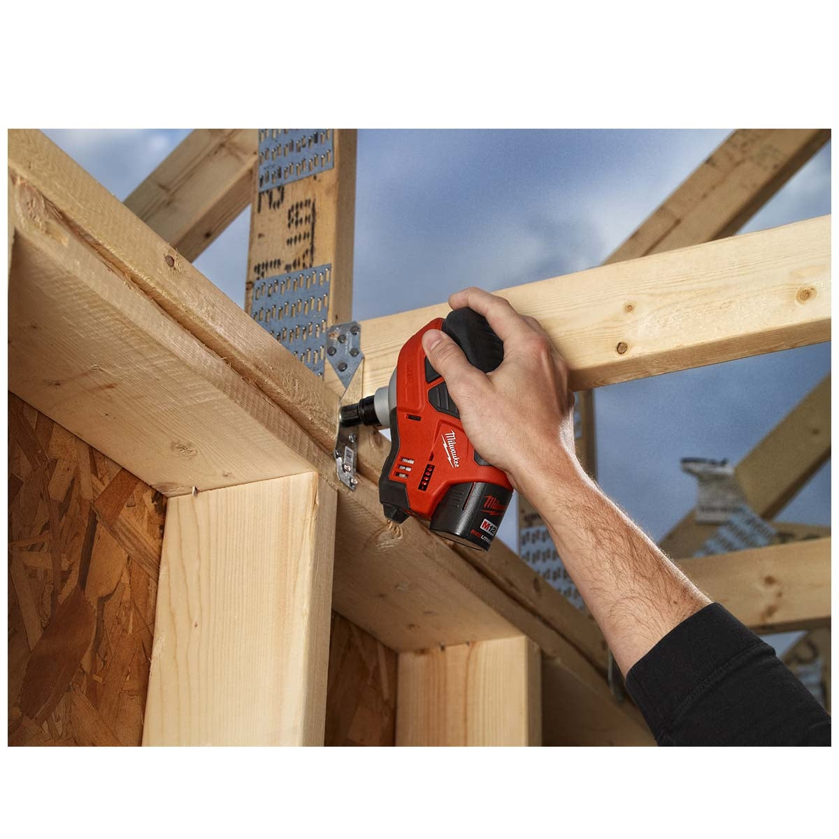 Milwaukee chiodatrice palmare a batteria C12PN-0 12V