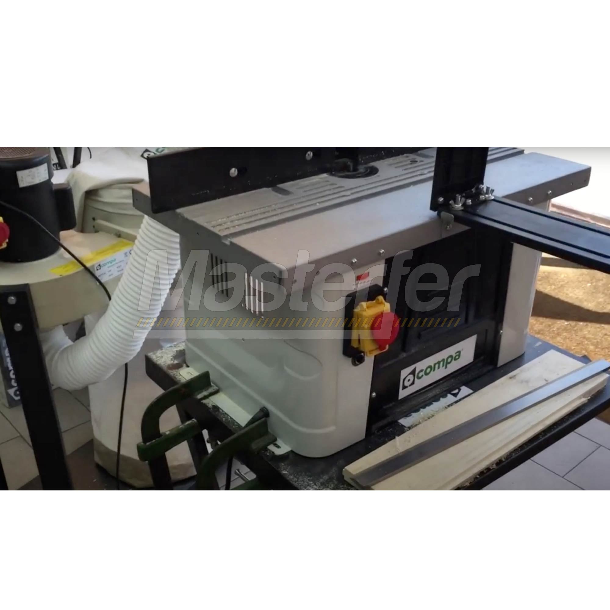 Compa TV40 Kompacta - Fresatrice verticale per legno, 1500W