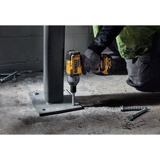 Dewalt DCF900P2T-QW - Avvitatore a impulsi a batteria 18V - 2 batterie da 5AH
