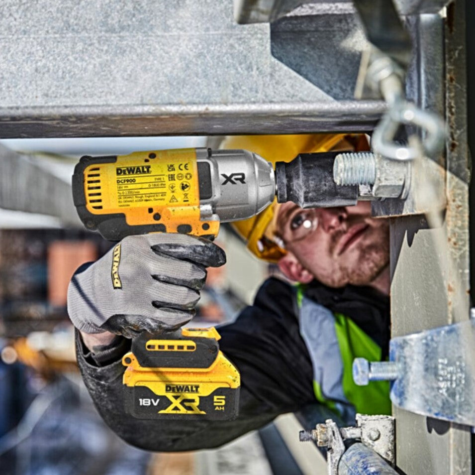 DEWALT DCF900P2T-QW