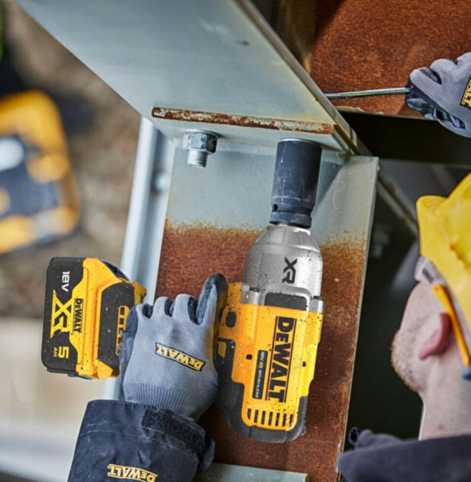 DEWALT DCF900P2T-QW
