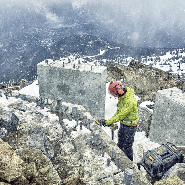 Dewalt DCG418T2-QW - Smerigliatrice angolare 125 mm 54V XR FLEXVOLT 2 X 6Ah