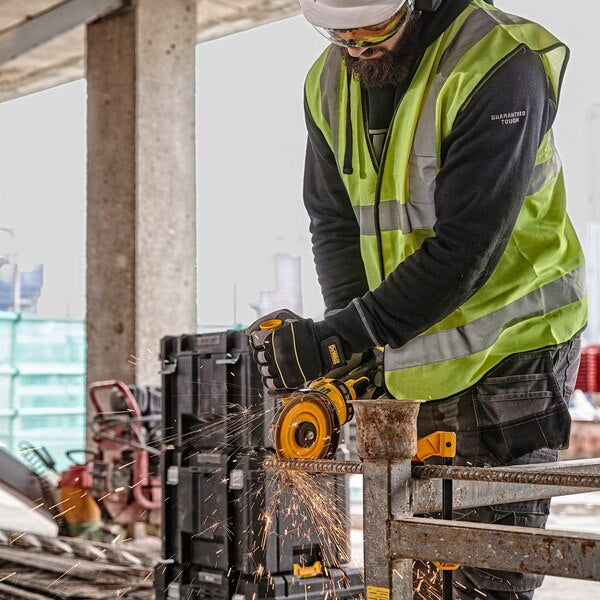 Dewalt DCG418X2-QW - Smerigliatrice angolare 125 mm 54V XR FLEXVOLT - 2 x 9 Ah