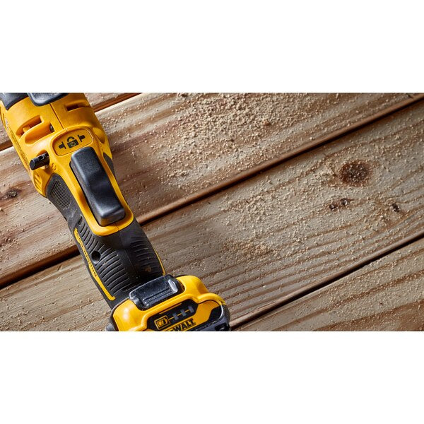 Dewalt DCS353D2-QW - Utensile multifunzione a batteria 12V , 2 x 2Ah in valigetta
