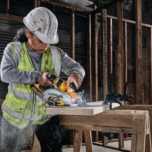 Dewalt DCS573T1-QW - Sega circolare 190mm XR 18V con FLEXVOLT ADVANTAGE
