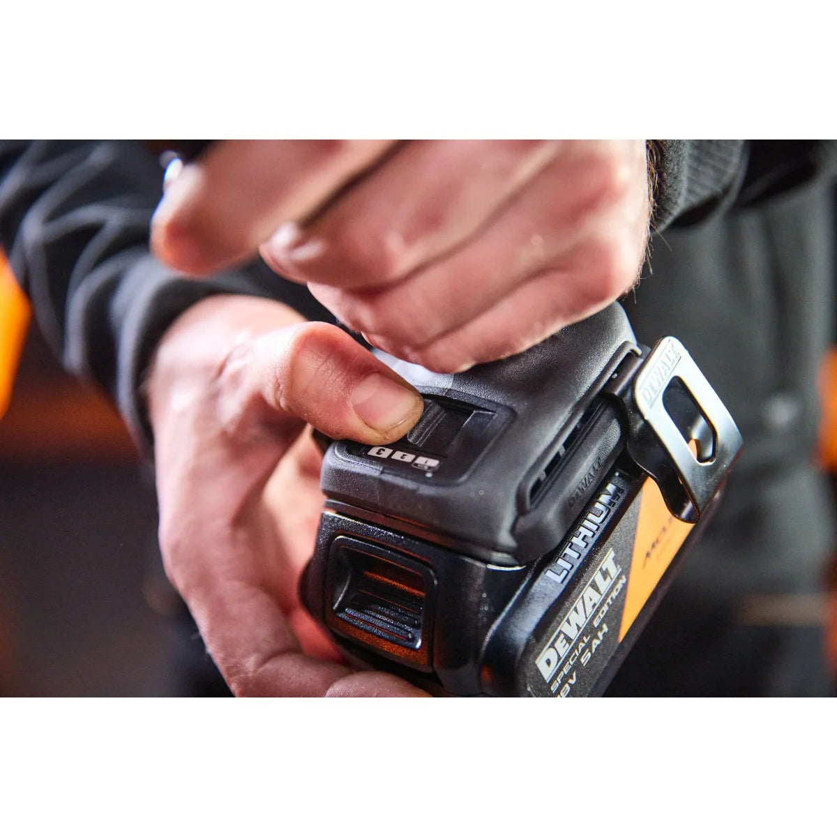 Dewalt DCF86MP2T-QW McLaren - Avvitatore ad impulsi 1/4'' 18V XR, 2 x 5Ah