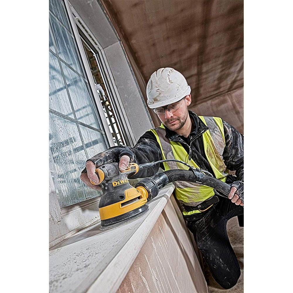 DEWALT DWE6423-QS Levigatrice rotorbitale