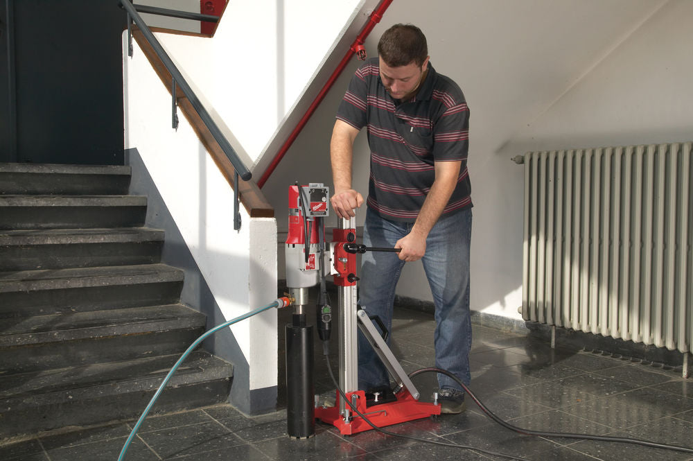Milwaukee DR 250 TV - Colonna in alluminio per DCM2-250C