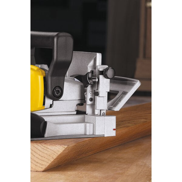 DW682K-QS - Dewalt DW682K-QS - Fresatrice per giunzioni con linguette 600W