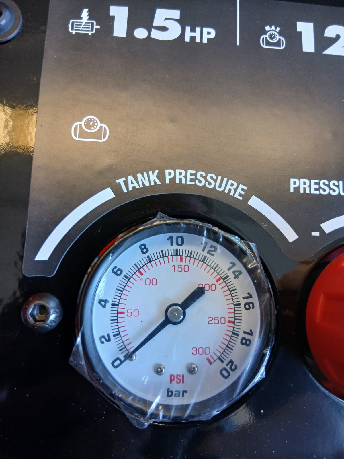 Fini Siltek pro 12 Compressore trolley senza olio silenzioso 63 dB , 12 bar , 220v , 15 litri ideale per professionisti