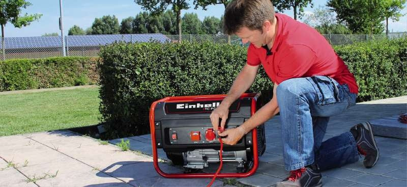 Generatore di corrente Einhell TC-PG 2500 con AVR 2400W 230V gruppo elettrogeno