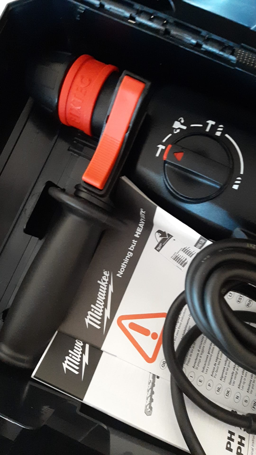 Milwaukee Tassellatore PH 30 POWER X SDS-plus a tre modalità foratura fino a 30 mm