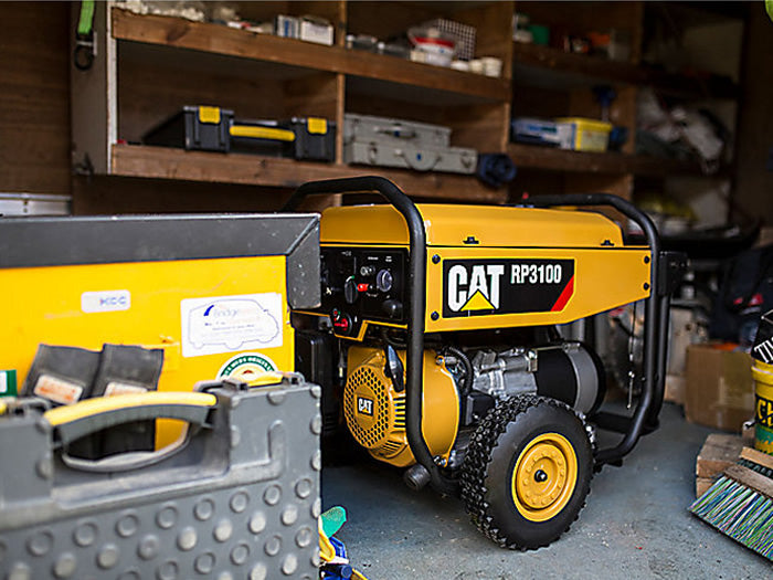Cat RP3100 - Generatore di corrente 3,1 KW monofase a benzina carrellato