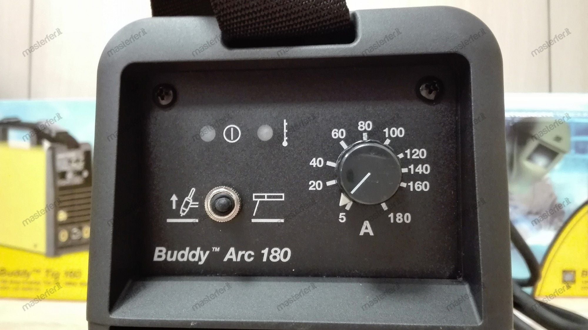 Saldatrice inverter Esab Buddy Arc 180 (180 A) con cavi e pinze pronta all'uso