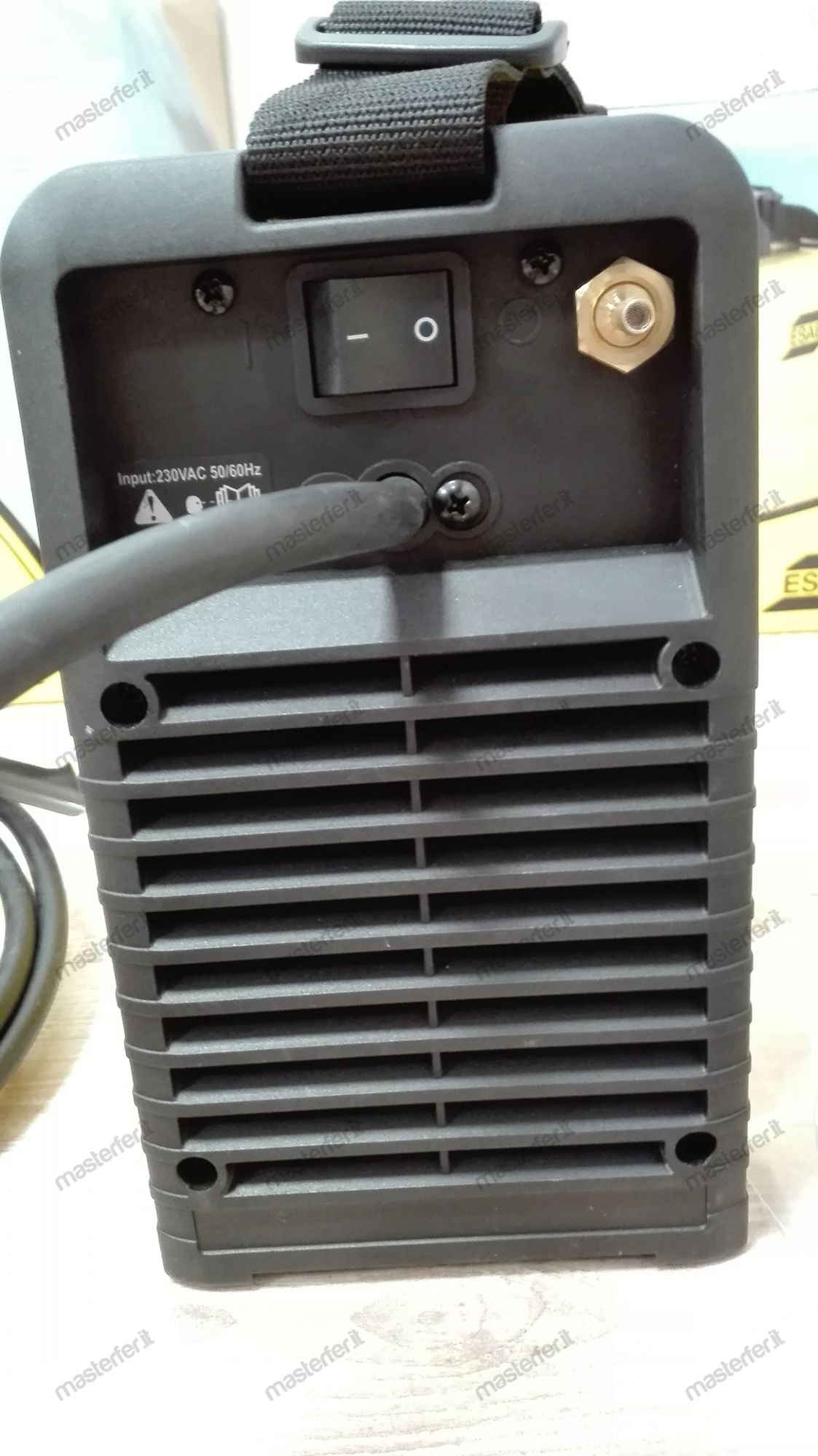 Saldatrice inverter TIG - Esab Buddy Tig 160 (160 A) completa di torcia TIG e pinza portaelettrodo