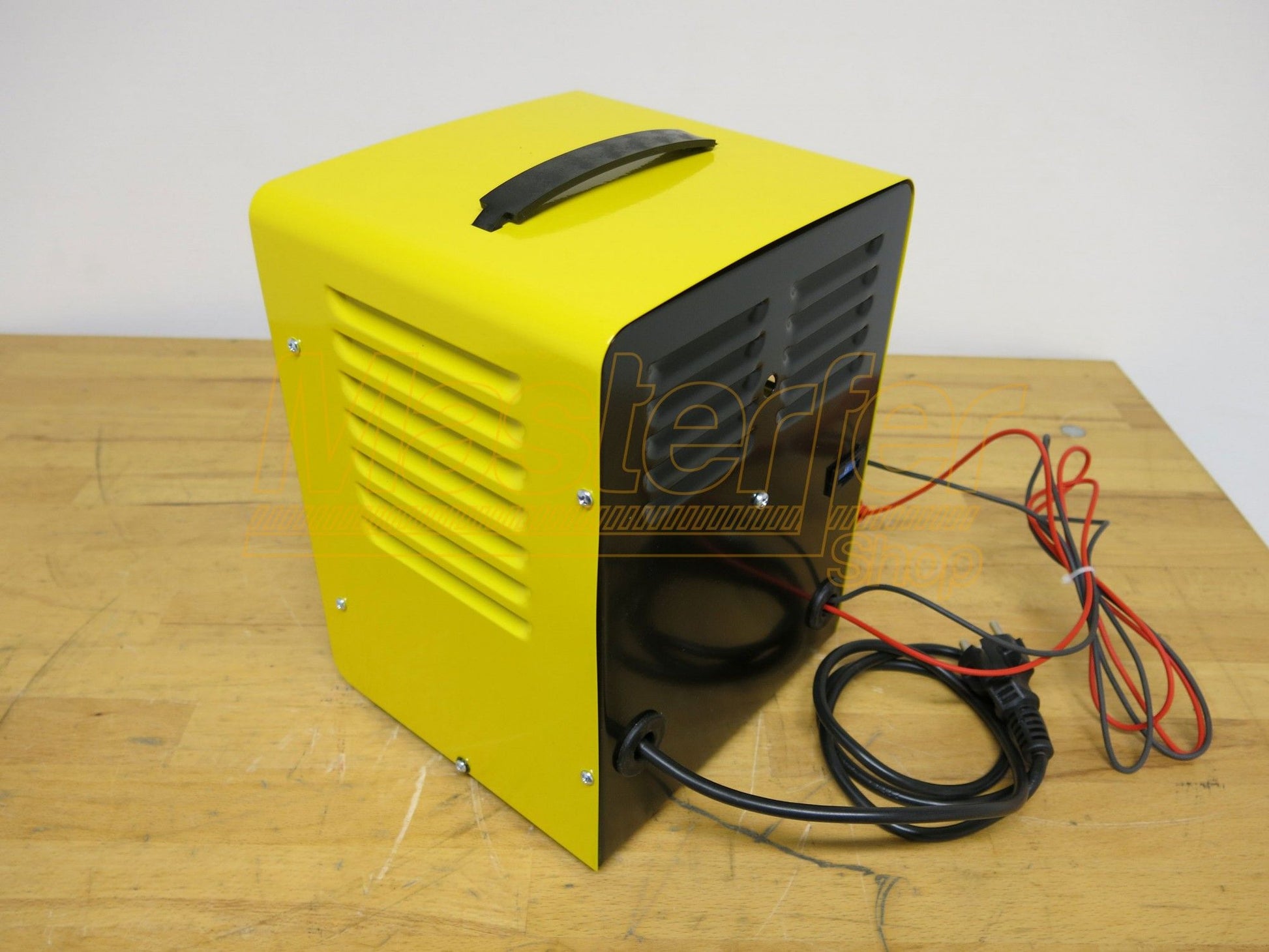 Caricabatterie elettromeccanico 12-24V Deca CLASS 12A (carica 9 A)
